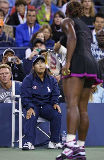 Καμπάνα 10.000 δολαρίων αλλά και έρευνα για τη φραστική επίθεση της Σ.Γουίλιαμς