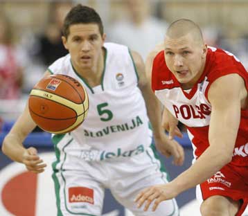 Στα προημιτελικά η Σλοβενία, νίκη επί της Ισπανίας θέλει η Πολωνία