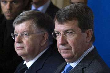 H France Telecom υπόσχεται να βάλει τέλος στην εφιαλτική σειρά αυτοκτονιών