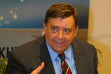 Ανακοινώθηκαν τα ψηφοδέλτια του ΛΑΟΣ, στη Ροδόπη κατεβαίνει ο Γ.Καρατζαφέρης