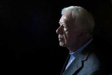 Ρατσισμό πίσω από την κριτική που δέχεται ο Μπ.Ομπάμα «βλέπει» ο Τζίμι Κάρτερ