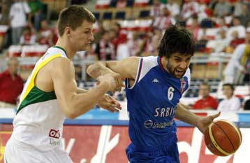 Ο Τεόντοσιτς οδήγησε τη Σερβία σε νίκη επί της Λιθουανίας και στην 3η θέση