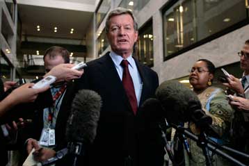 Τη χρυσή τομή για την περίθαλψη ελπίζουν ότι βρήκαν οι Δημοκρατικοί