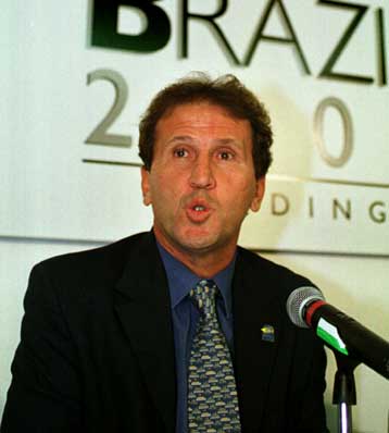 Και επίσημα ο Ζίκο νέος προπονητής του Ολυμπιακού για τα επόμενα δύο χρόνια