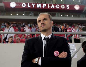 «Ερυθρόλευκος στρατιώτης» ο Μπάντοβιτς, τραυματίες Ντομί και Αβρααμ