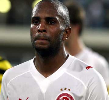 Κάκωση ο Ντομί, αμφίβολος για ΠΑΟΚ και ΑΕΚ