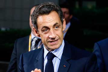 Mε ενιαία φωνή η Ευρώπη για τα μπόνους των στελεχών στις τράπεζες