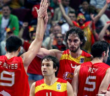 Στα ημιτελικά και η Ισπανία, 86-66 τη Γαλλία
