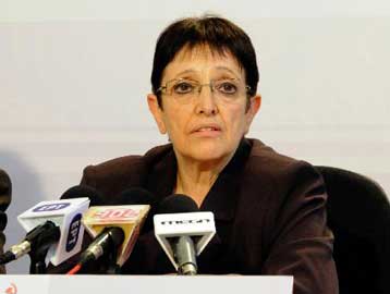 «Το ΚΚΕ δεν είναι απρόβλεπτος παράγοντας των εξελίξεων», τονίζει η Αλέκα Παπαρήγα