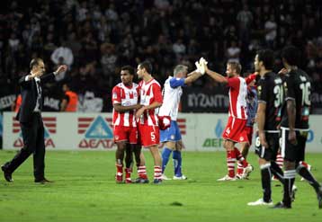 Πίστη στη νίκη από τον Μπάντοβιτς και στην ομάδα του ΠΑΟΚ από τον Σάντος