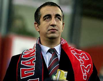 Ο Τσακίρης στήριξε τον Φερέρα ο οποίος «θα περάσει αυτό που θέλει»