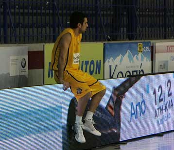 Στον Ηλυσιακό θα συνεχίσει την καριέρα του ο Νίκος Χατζής