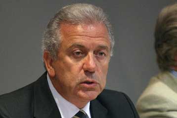 Παράνομη κατά το ΣτΕ η απόφαση Αβραμόπουλου για την παύση του ΔΣ του Ιατρικού Συλλόγου