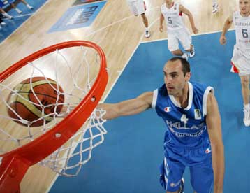 Η εμπειρία του Καλαμπόκη στο Ευρωμπάσκετ και το… φλερτ με τον Αρη