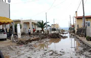 Οικονομική ενίσχυση του ΥΠΕΧΩΔΕ σε πληγείσες από τις πλημμύρες περιοχές της Εύβοιας