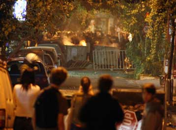 Επεισόδια κατά τη διάρκεια πορείας στα Εξάρχεια