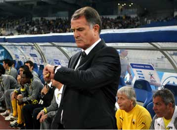 Φορμάτ στη «μνήμη» και… Γιαχάγια στο ντέρμπι με τον ΠΑΟ ετοιμάζει ο Μπάγεβιτς