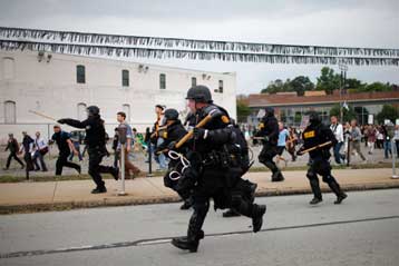 Συλλήψεις δεκάδων διαδηλωτών κατά την G20 στο Πίτσμπουργκ