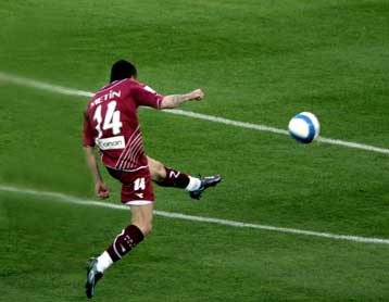 Με Μετίν και Ντέλσον η Λάρισα για την πρώτη νίκη απέναντι στον ΠΑΣ