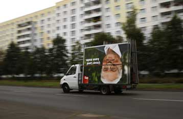 Διαβουλεύσεις για νέα κυβέρνηση με τους Φιλελεύθερους αρχίζει η Μέρκελ