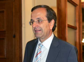 Ο Κ.Καραμανλής θα βρίσκεται στην πρώτη γραμμή, δηλώνει ο Αντ.Σαμαράς