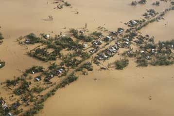 Τουλάχιστον 38 νεκροί στο Βιετνάμ μετά το πέρασμα του τυφώνα Κετσάνα