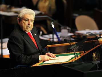 Για Κυπριακό και άλλα διεθνή θέματα συζήτησαν Δημ.Χριστόφιας-Φιντέλ Κάστρο