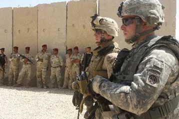 Αλλους 4.000 στρατιώτες θα αποσύρουν οι ΗΠΑ από το Ιράκ μέχρι τέλος Οκτωβρίου