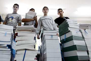 Έναρξη σχολικής χρονιάς για 1.480.000 μαθητές