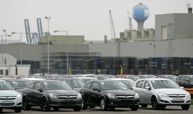 Στην Magna το 55% της Opel