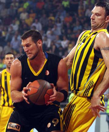 Σε πρόκριση του Αμαρουσίου ακόμα και στο τελευταίο σουτ πιστεύει ο Χόμαν