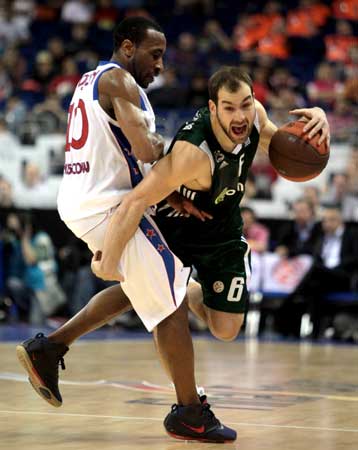 Συνέχεια στις νίκες για Παναθηναϊκό, αλλά και τραυματισμός Σερμαντίνι