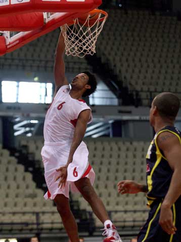 Φιλική νίκη του Ολυμπιακού με 87-77 επί της τουρκικής Ούλκερ