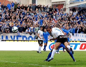 «Σαΐτα» ο ΠΑΣ νίκησε 2-1 την Καβάλα με Σαϊτιώτη και φύλακα… άγγελο Ελευθερόπουλο