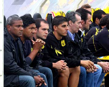 Δυσαρεστημένος από την επιθετική λειτουργία ο Μαζίνιο, ευχαριστημένος ο Καρτιέ