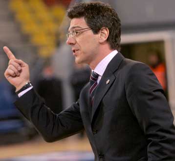 Όλα δείχνουν Κατσικάρη για τον πάγκο του Αρη