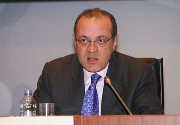 Ασκηση ισχυρής διακυβέρνησης για εθνική αλλαγή ζητά ο ΣΕΒ