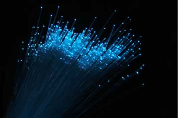 Νόμπελ Φυσικής για τις οπτικές ίνες και τις ψηφιακές κάμερες