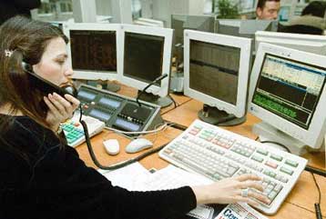 Περικοπές δαπανών και διαρθρωτικές μεταρρυθμίσεις ζητεί η αγορά από τη νέα κυβέρνηση