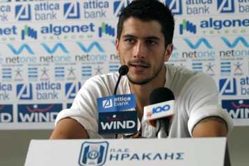 Στην Αργεντινή ο Μιλάνο, κάταγμα στο χέρι ο Κονέ