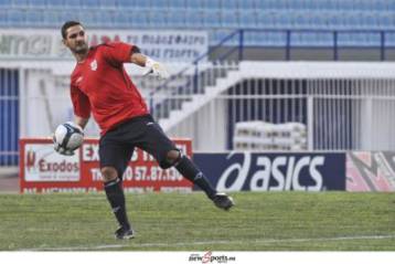 Αγώνας δρόμου για τον Ελευθερόπουλο