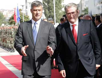 Ρωσική παρανόηση τα περί περιφερειακής ένωσης Κοσόβου και Αλβανίας, λέει ο Μπερίσα