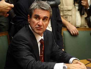 Αλλαγές σε εργασιακά και ασφαλιστικό ετοιμάζει το υπουργείο Εργασίας