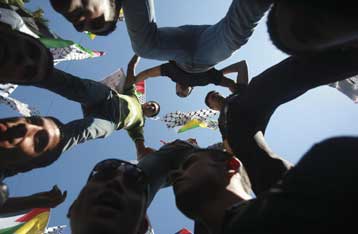 Απεργία και διαδήλωση σε συμπαράσταση των Παλαιστινίων της Ιερουσαλήμ κηρύσσει η Φατάχ