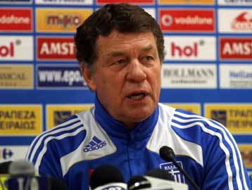 Σύνθημα «νίκης» από τον Ρεχάγκελ κόντρα στη Λετονία