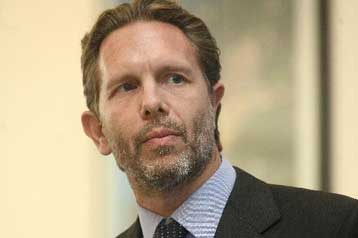 Λύση στα οικονομικά του ΥΠΠΟ καλείται να δώσει ο Π.Γερουλάνος