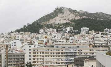 «Παγώνει» η ρύθμιση για τους ημιυπαίθριους, κανονικά ΕΤΑΚ και έκτακτη εισφορά