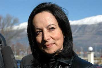 «Παγώνει» τις άδειες λειτουργίας των κολεγίων η Αννα Διαμαντοπούλου