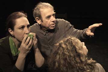 «Το Αμάρτημα της Μητρός μου» επιστρέφει στο Υπόγειο του Θεάτρου Τέχνης