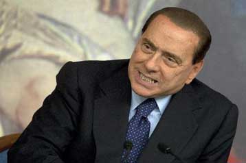Μπερλουσκόνι, ο πιο… κατατρεγμένος πολιτικός της Ιστορίας